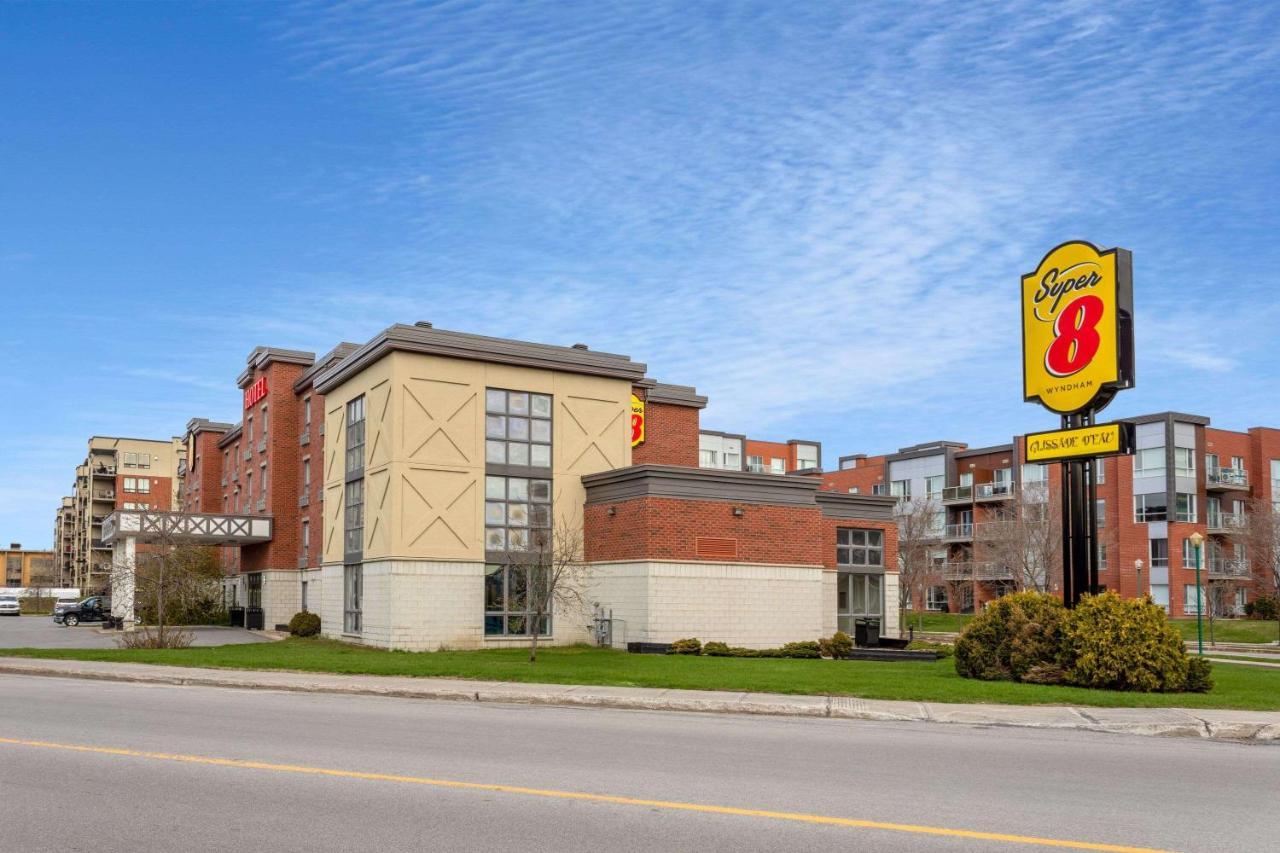 Super 8 By Wyndham Lachenaie/Terrebonne Zewnętrze zdjęcie